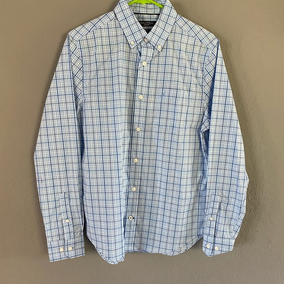 Nautica men’s long sleeve button down - Picture 1 of 4
